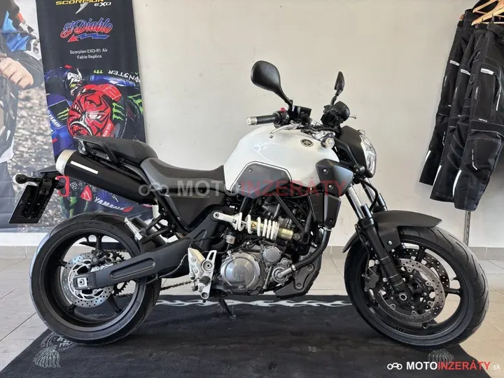 Yamaha MT-03