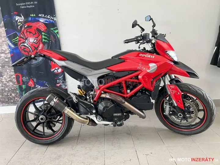 Ducati Hypermotard 821