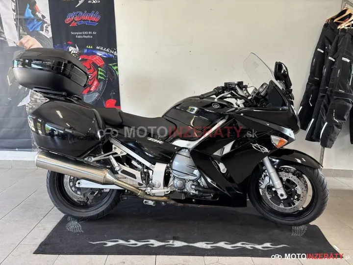 Yamaha FJR 1300